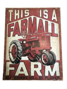 Plaque métallique "This is a Farmall"